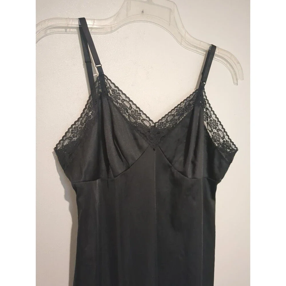 Vintage 70s Vanity Fair Black Nylon Tricot Full Slip Lace Trim 36 S Short
